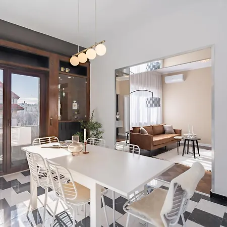 Apartment Chic Old Center Bucharest