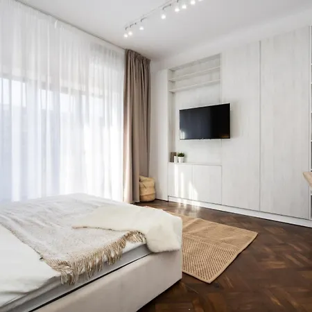 Apartment Chic Old Center Bucharest